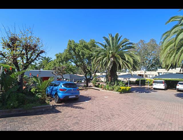 1 BEDROOM TOWNHOUSE FOR SALE IN BRUMA